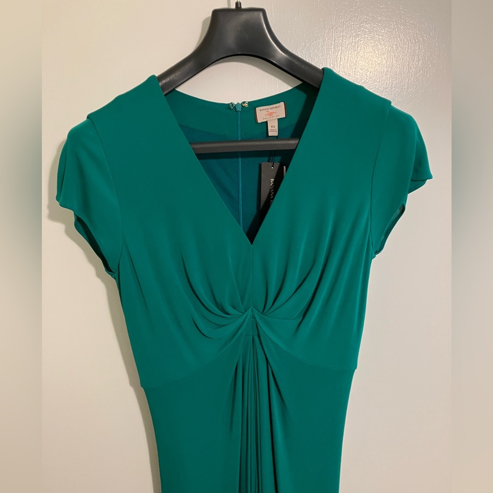 NWT Banana Republic green dress.